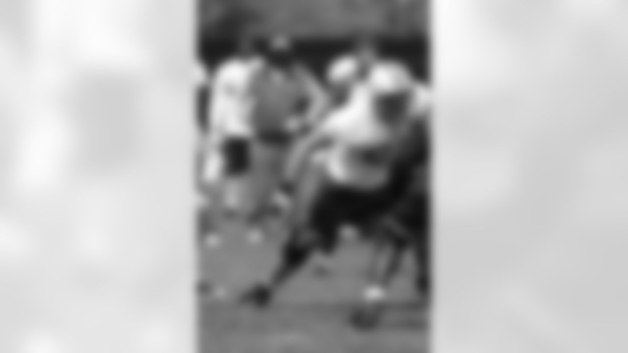 Alan Faneca Photos