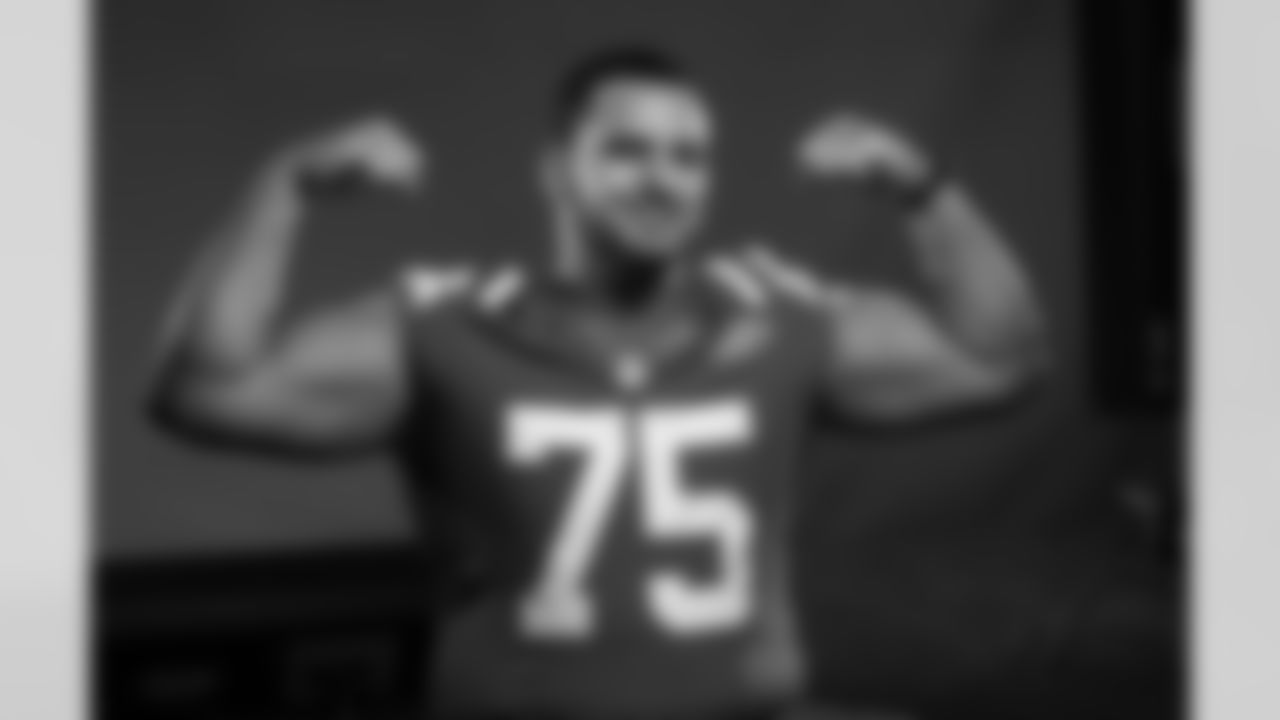OL - Oday Aboushi