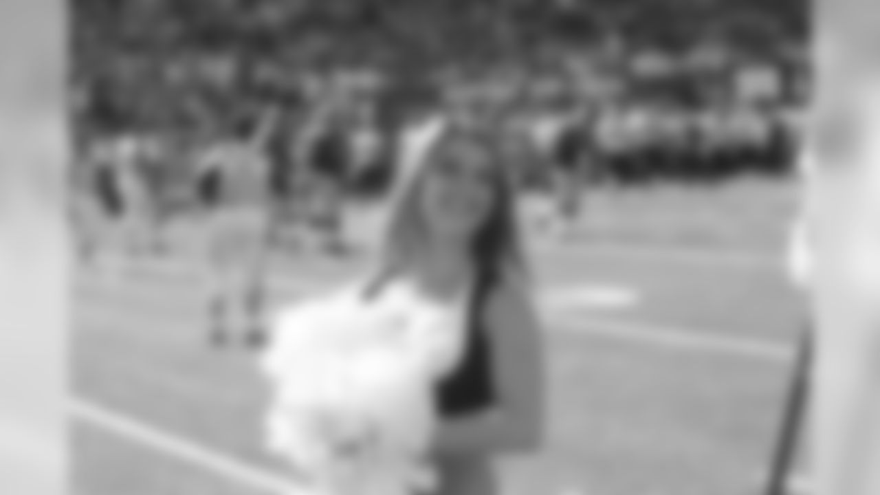 New York Jets Flight Crew: Jets vs Jaguars