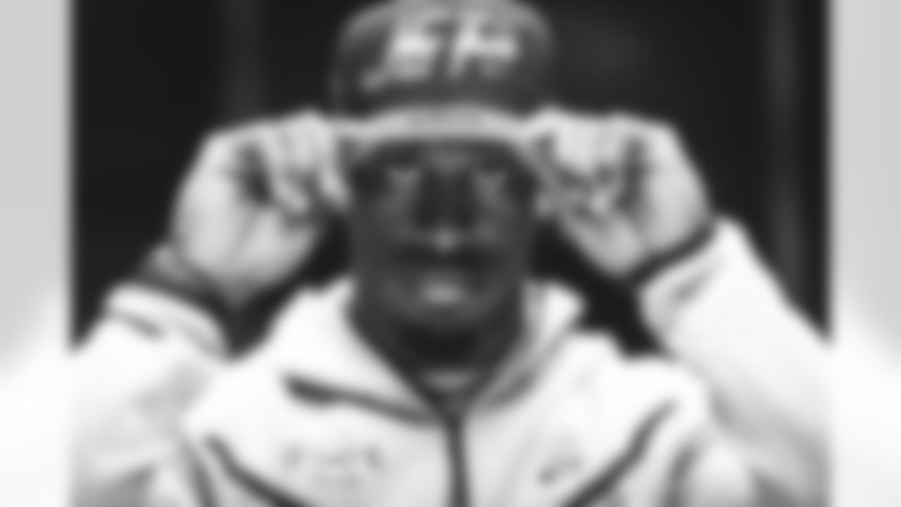 RB Breece Hall
