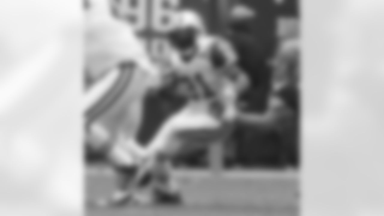 LaDainian Tomlinson Photos