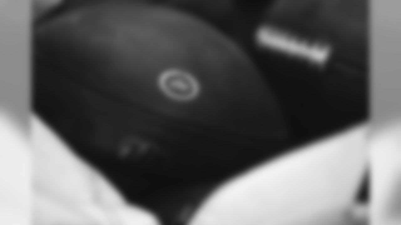E_1D2_4918