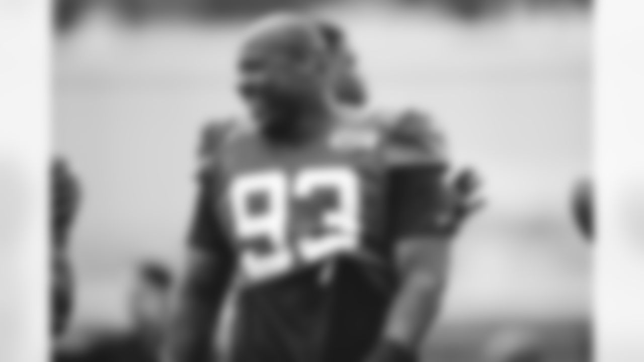 DL Quinton Jefferson