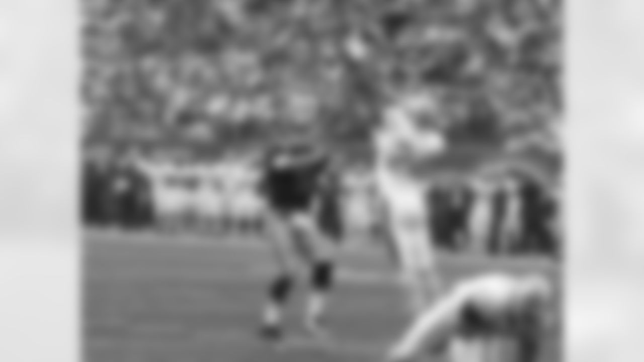 2009 Week 3 - Jets vs Titans Photos