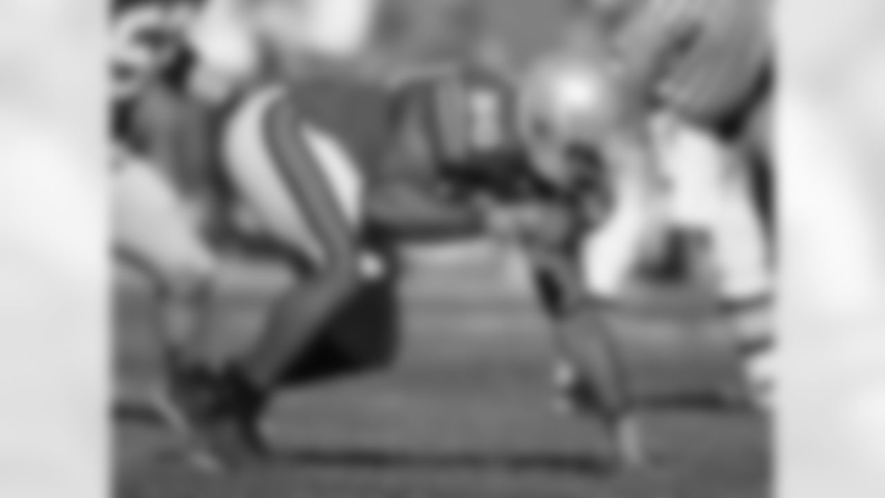 Vernon Gholston