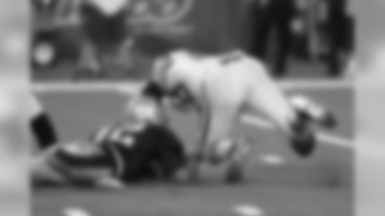 2010 Week 2 Jets vs Patriots Game Photos