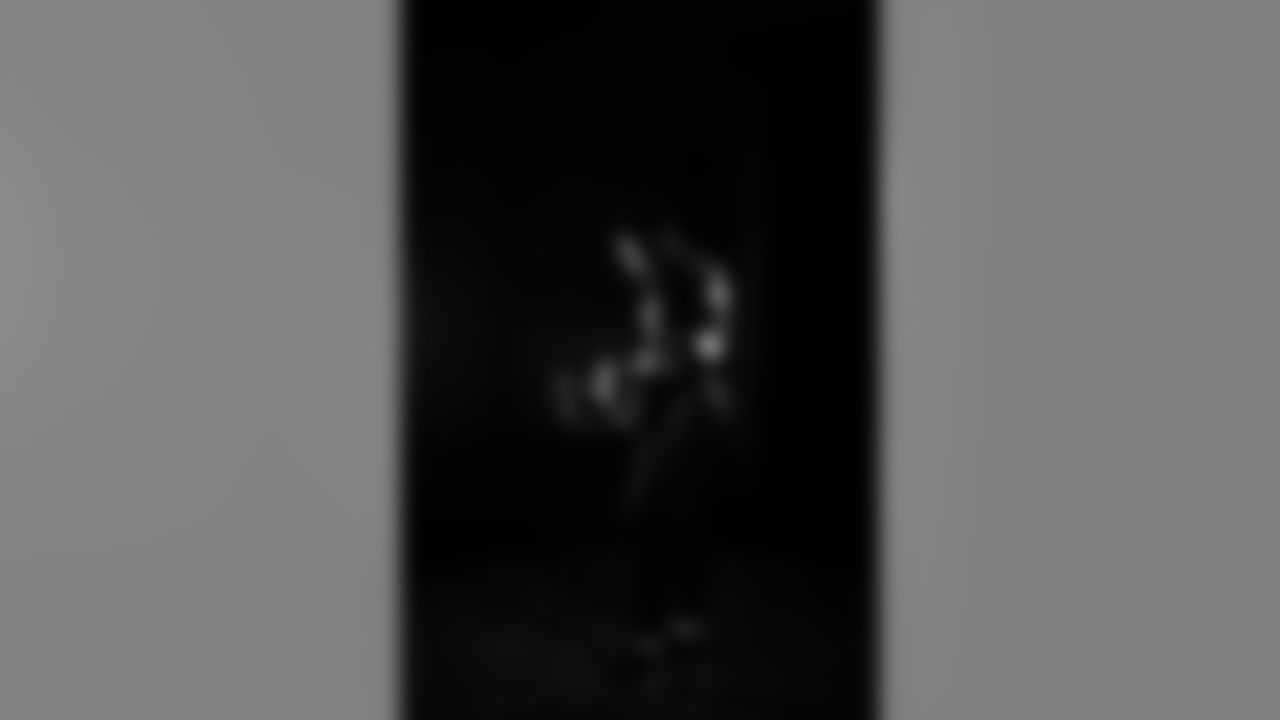 E_1D2_5640
