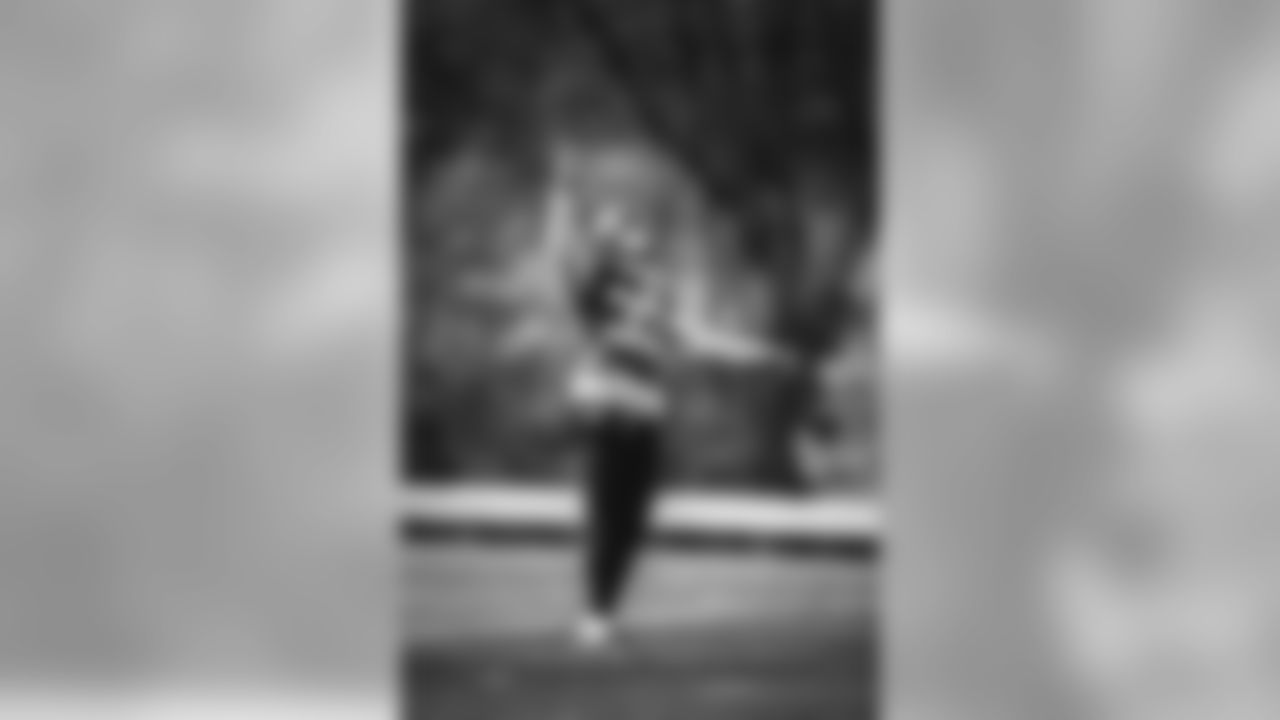 E_SNY_1128