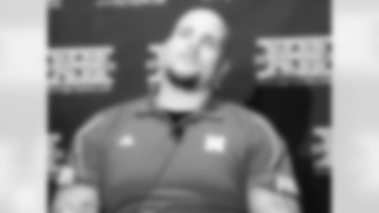 OL Matt Slauson
