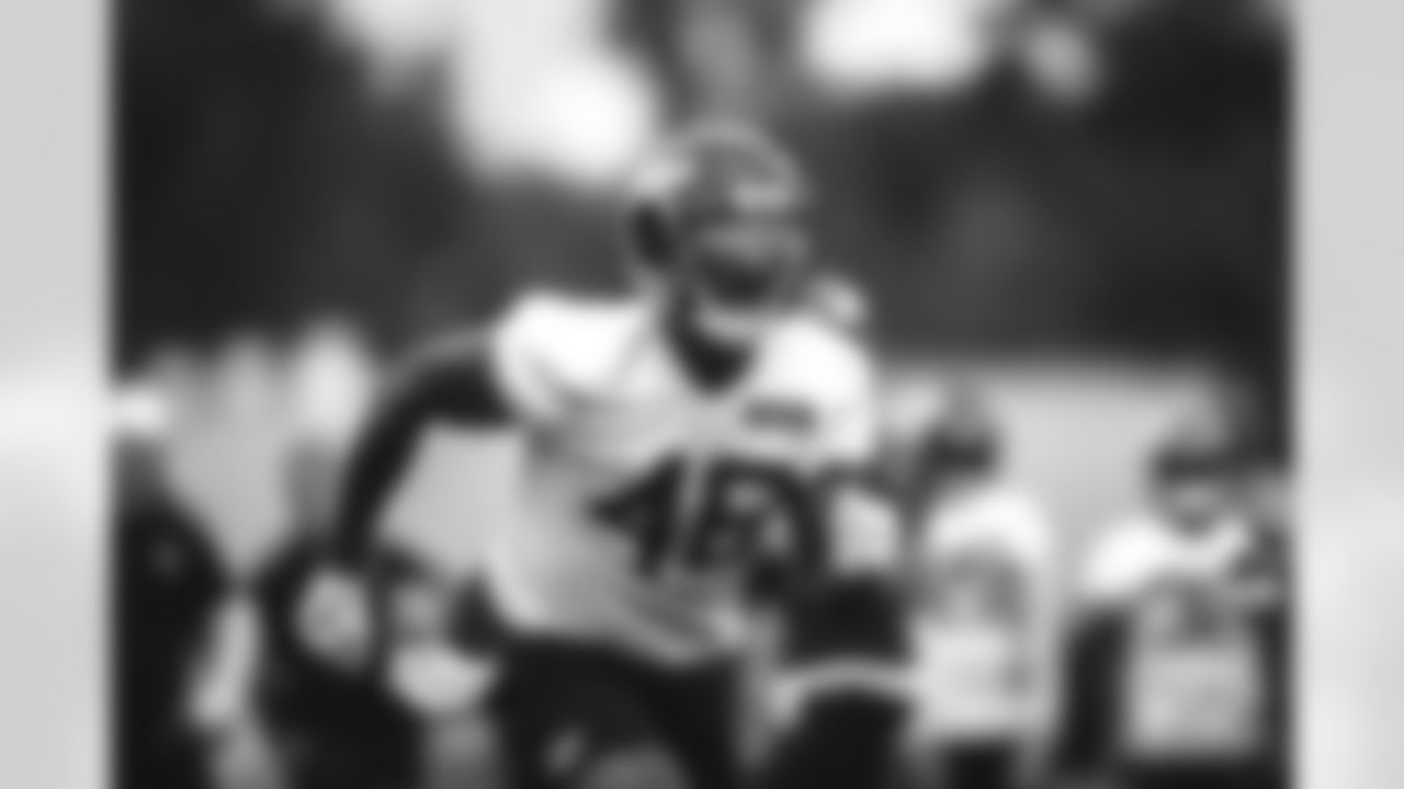 TE Kenny Yeboah (Rookie)