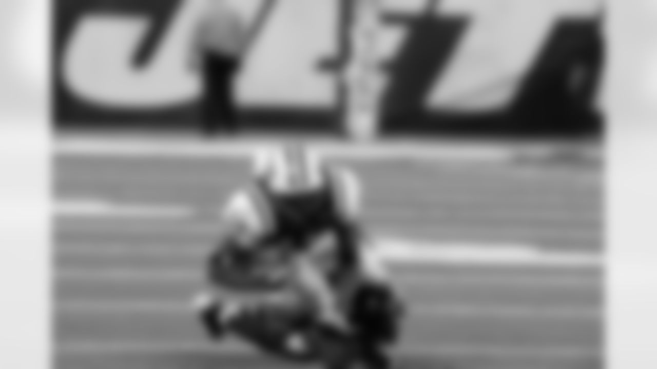 2010 Week 12 Jets vs Bengals Game Photos