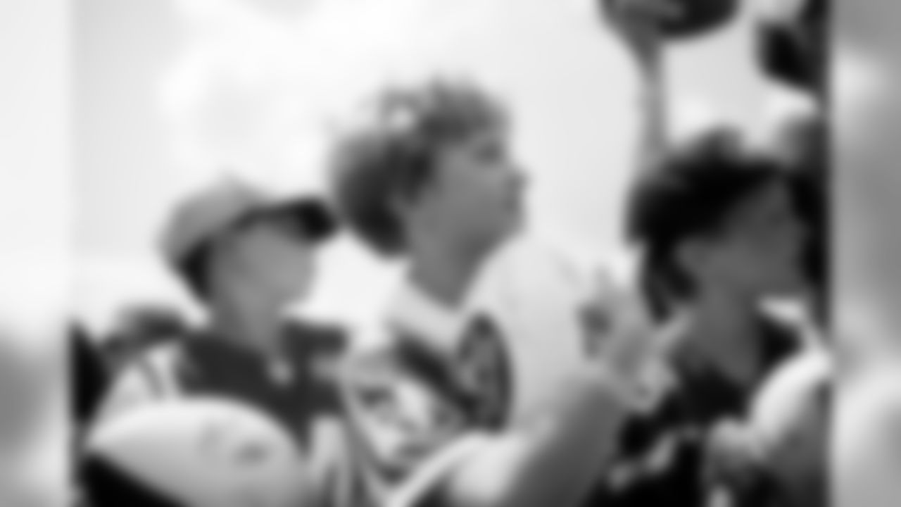 E_SNY_0113