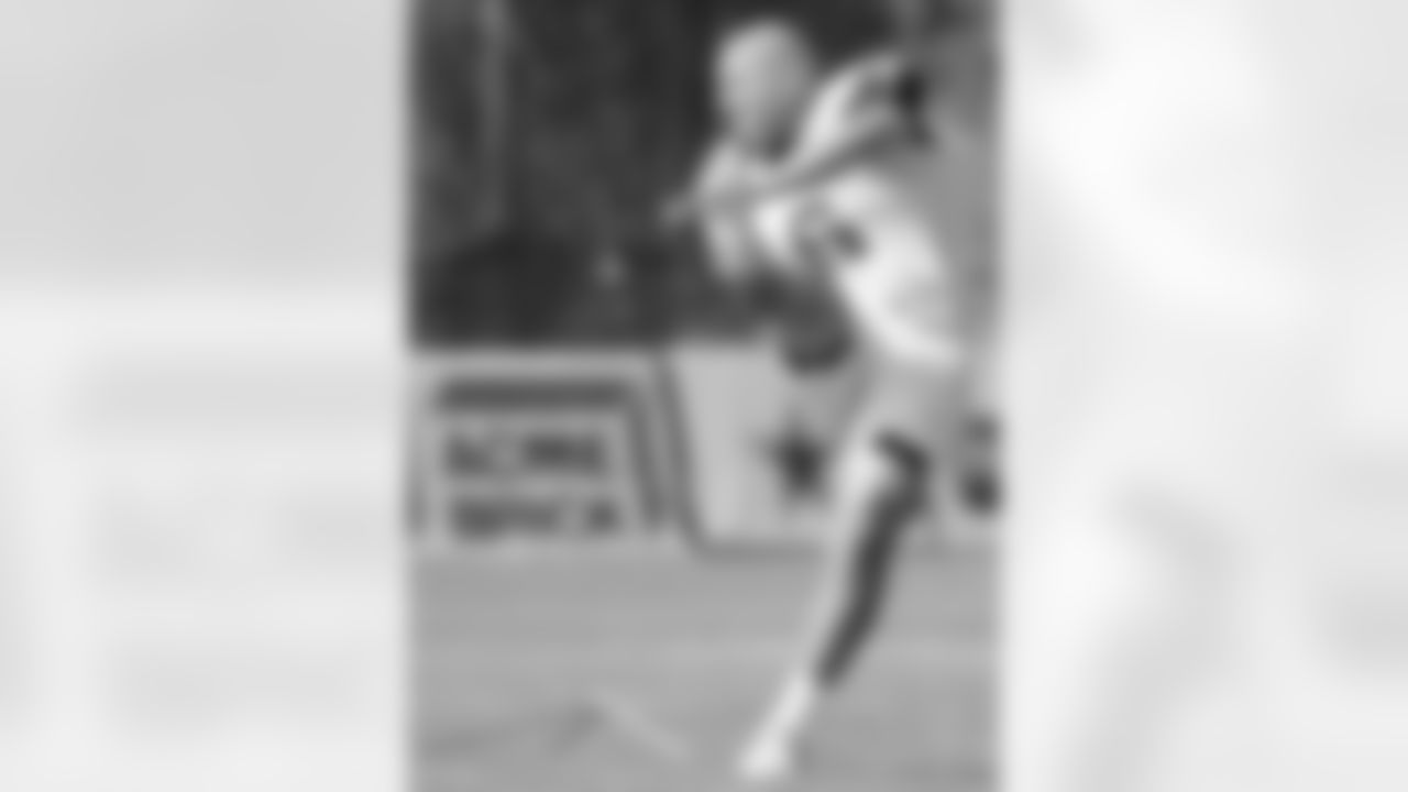 K Nick Folk Photos
