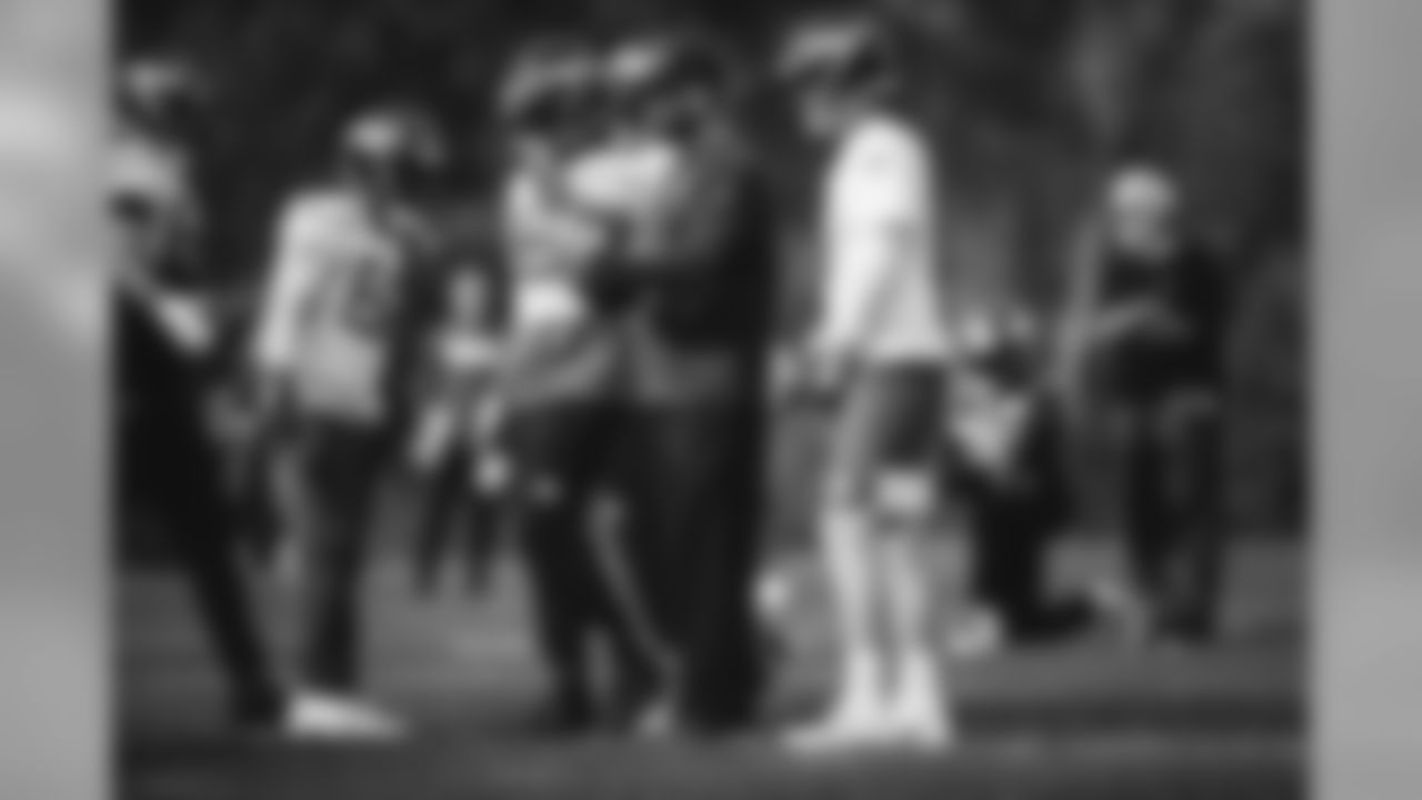 E_SNY_1278
