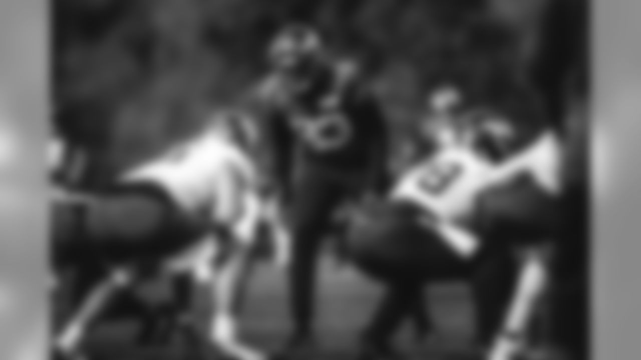E_SNY_1392