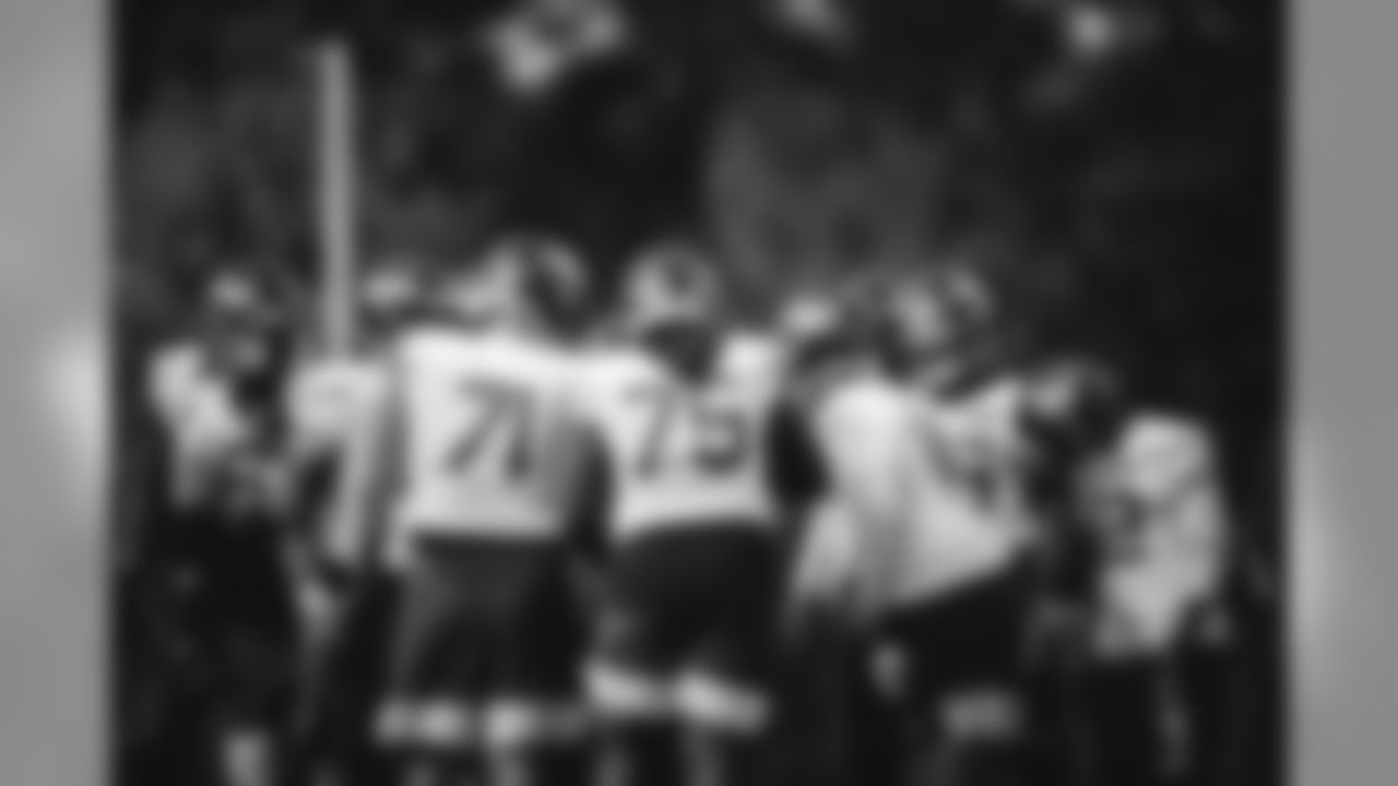 E_SNY_1281