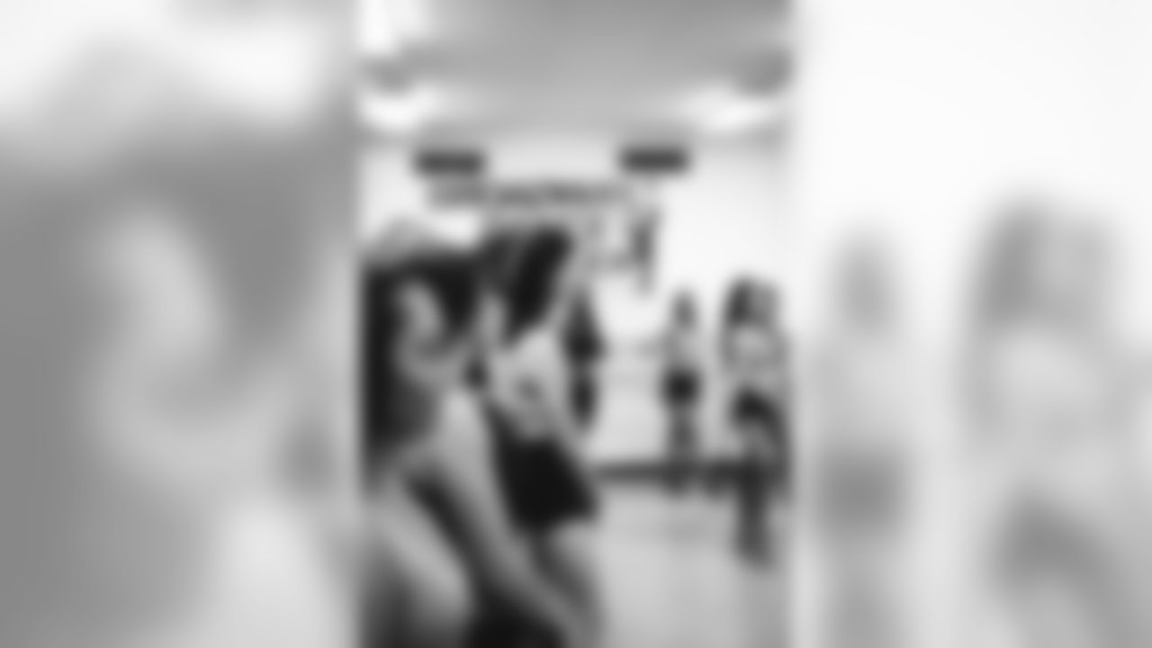 E_SNY_0325