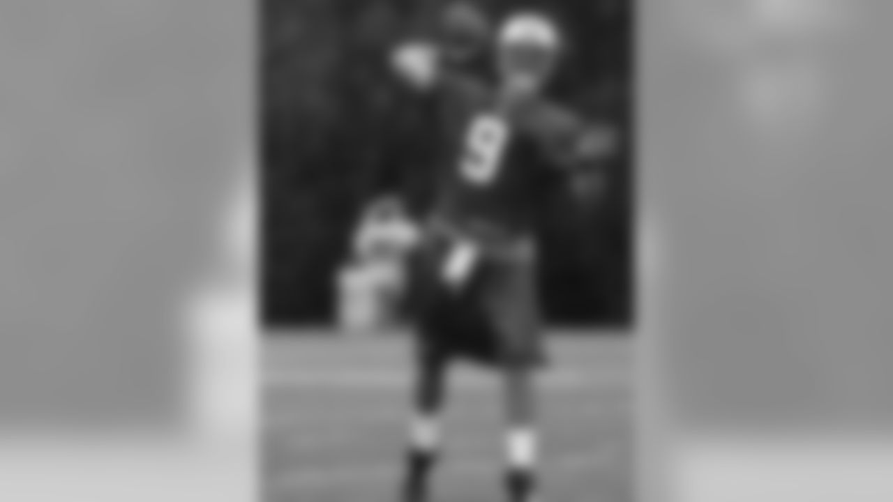 QB Erik Ainge