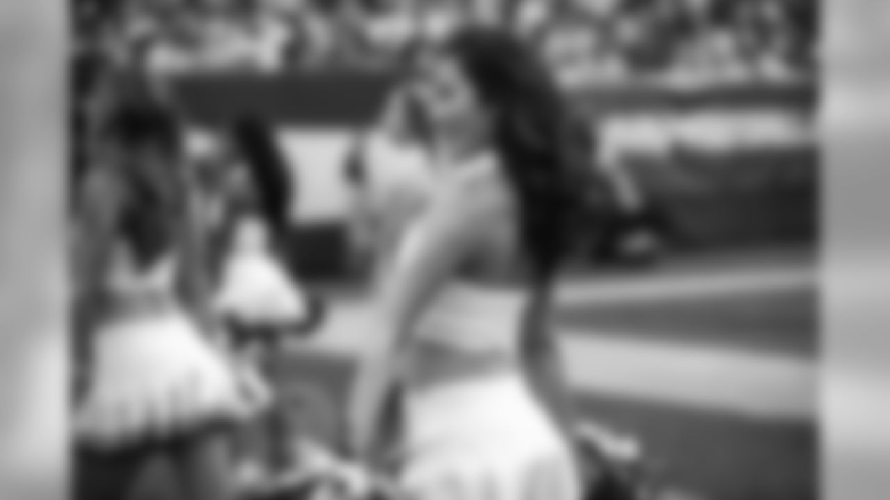 FLIGHT_CREW_101319_GR_051