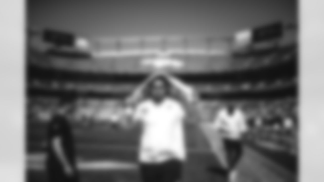 E_SNY_8681