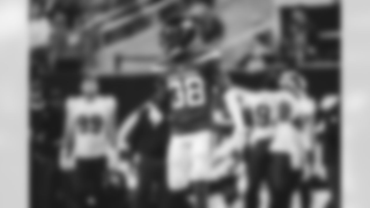E_JB3_4622