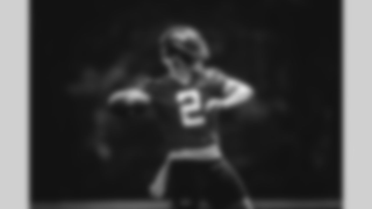 QB Zach Wilson