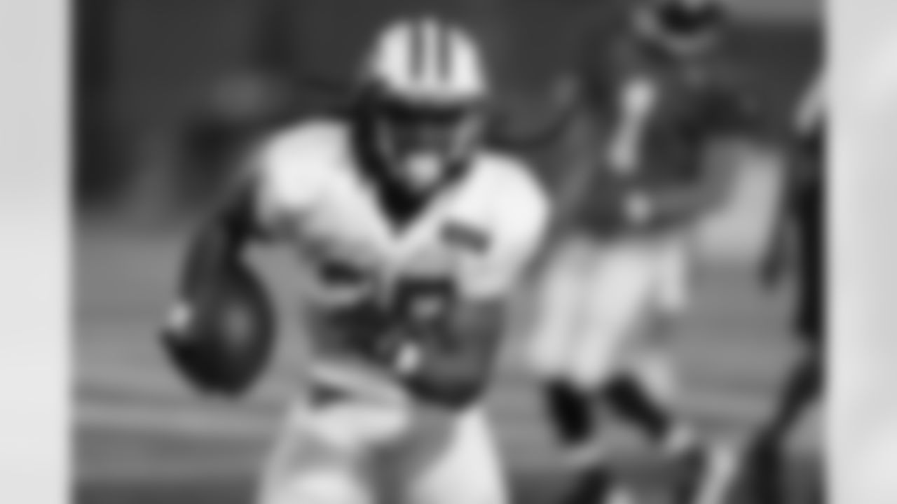 Daryl Richardson has shown flashes of brilliance during practice at SUNY Cortland, coming on strong while fellow RB Bilal Powell was nursing a hamstring. Richardson runs hard, and in a game where starters won't play for more than a quarter, according to Rex Ryan, watch for him to continue that trend into MetLife Stadium.