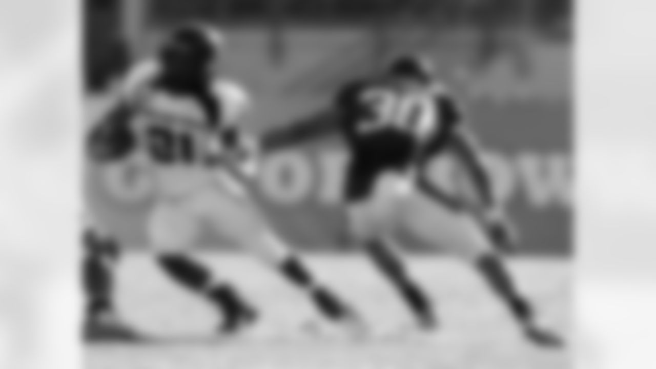 S Nate Lyles, Virginia