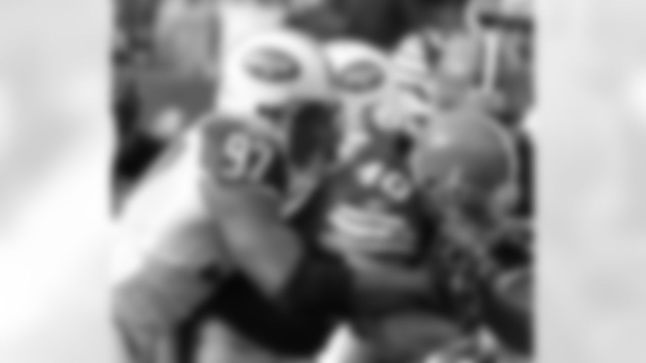 Calvin Pace Photos