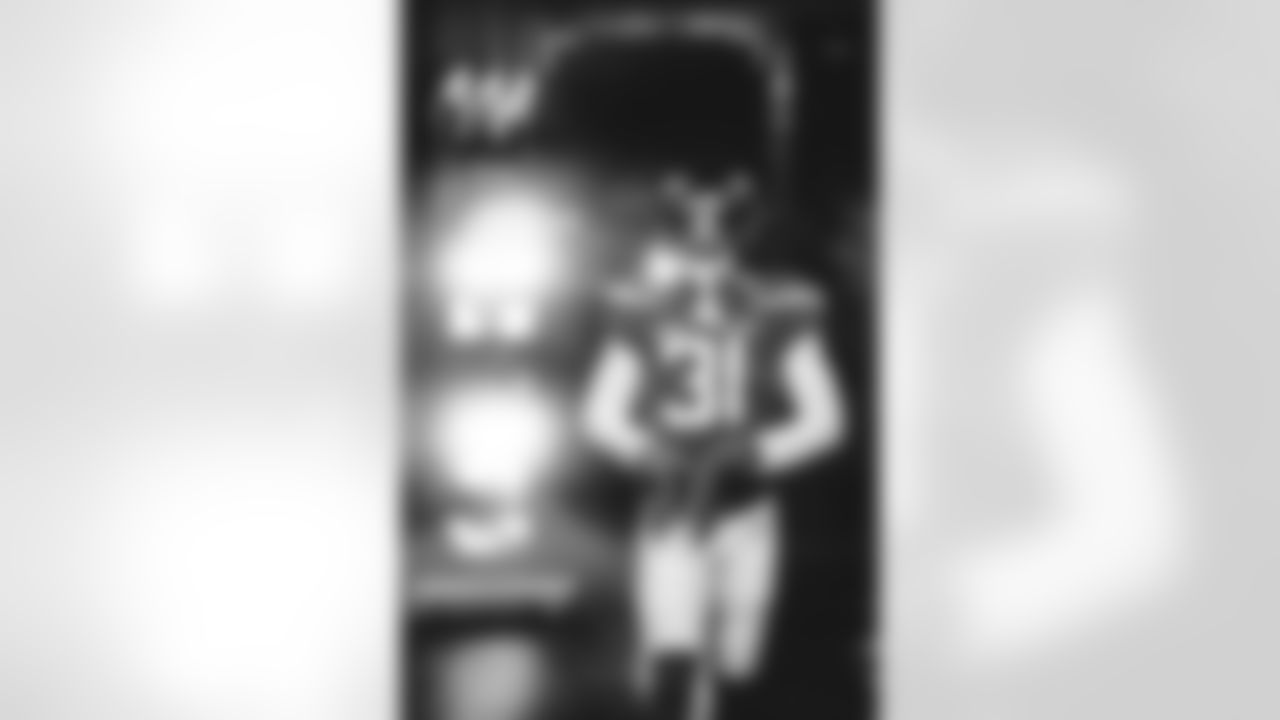 SNY_0009