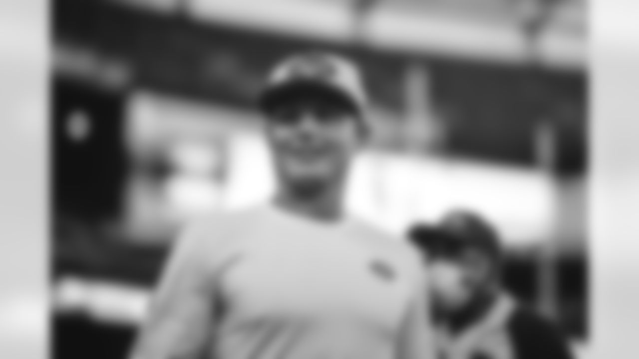 E_SNY_0375