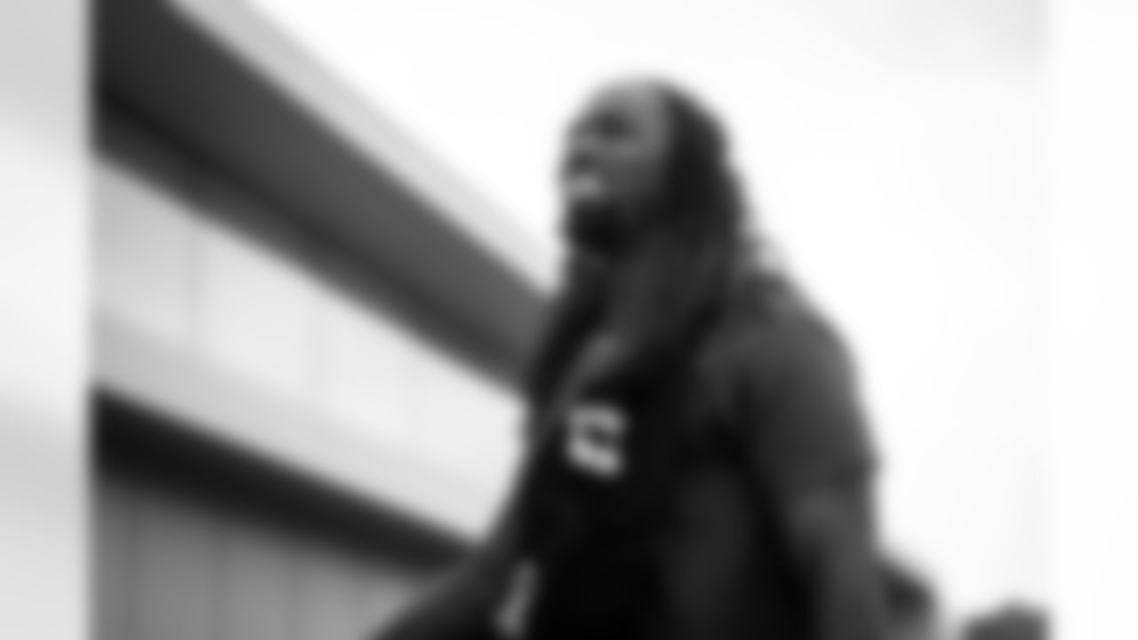 LB C.J. Mosley