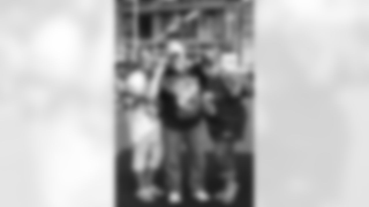 To save a photo right click on the image and select Save As.