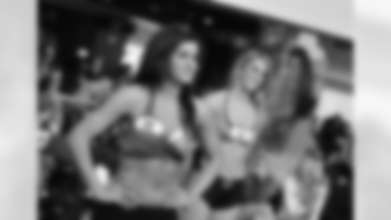 2011 Flight Crew Preliminary Auditions