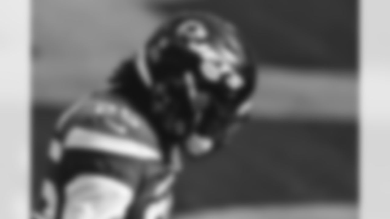 E_Jets_Rams_028