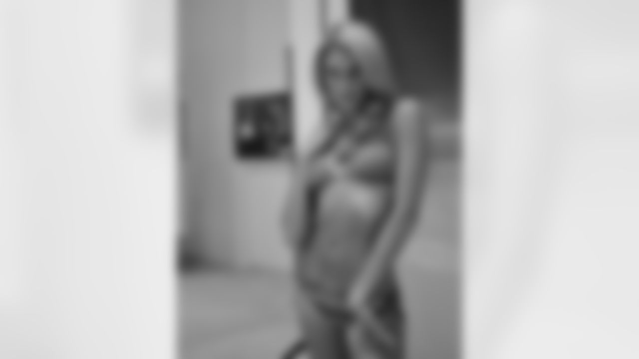 2012 Flight Crew Swimsuit Calendar Casting