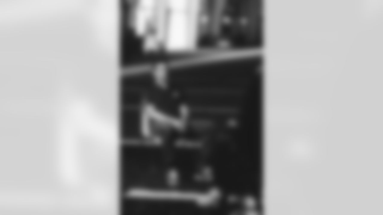 E_SA108122