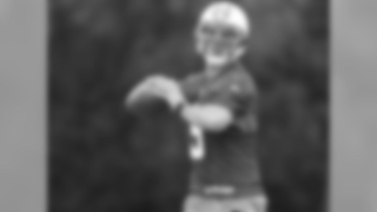QB Erik Ainge