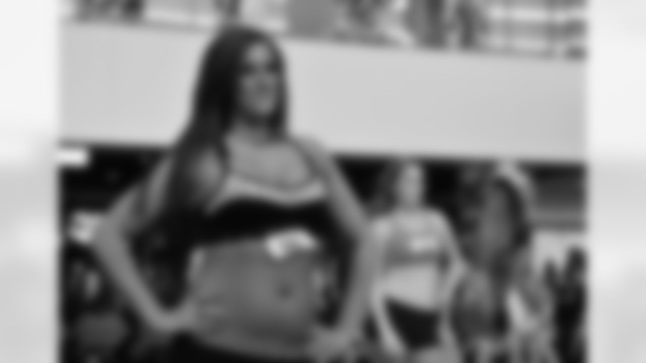 2011 Flight Crew Preliminary Auditions
