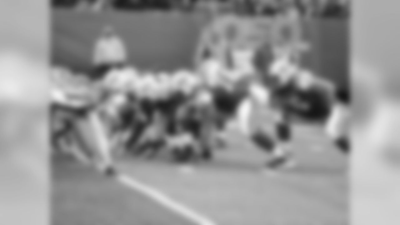2009 Week 6 - Jets vs Bills Photos