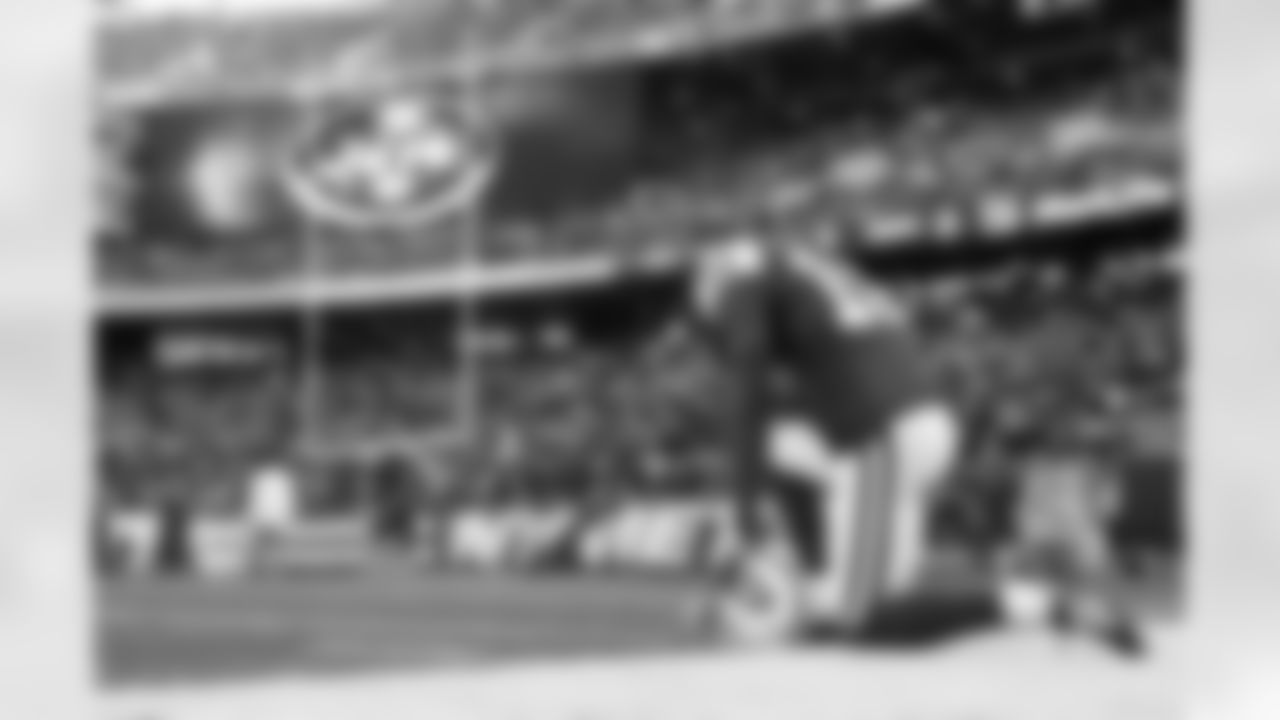 Santonio Holmes Photos