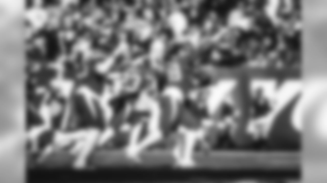 E_SNY_5504