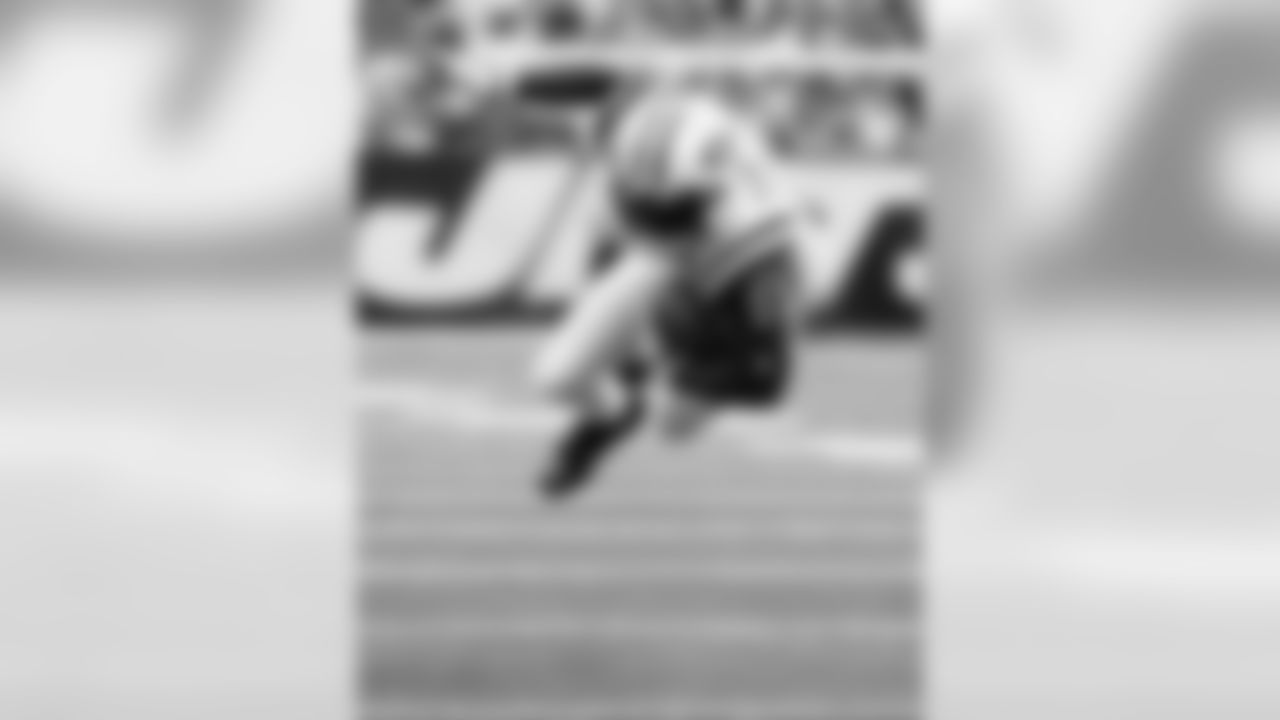 LaDainian Tomlinson Photos