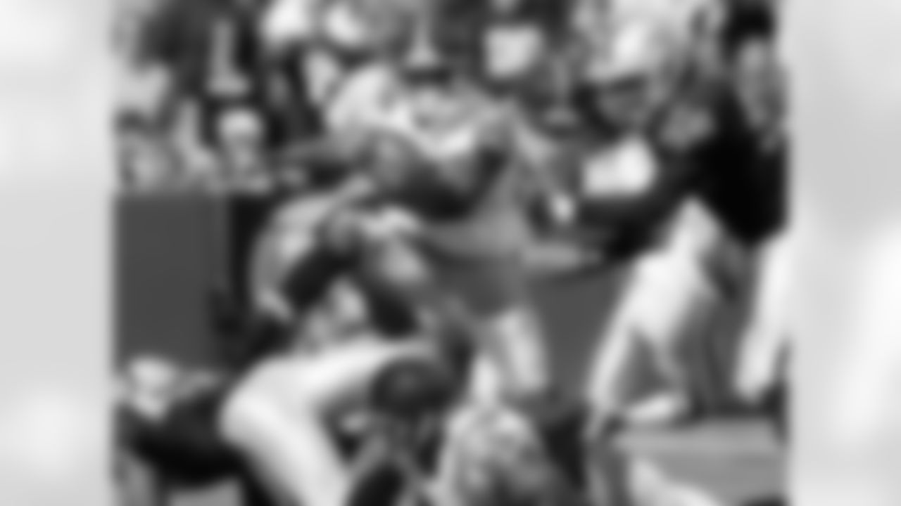 2009 Week 7 - Jets at Raiders Photos