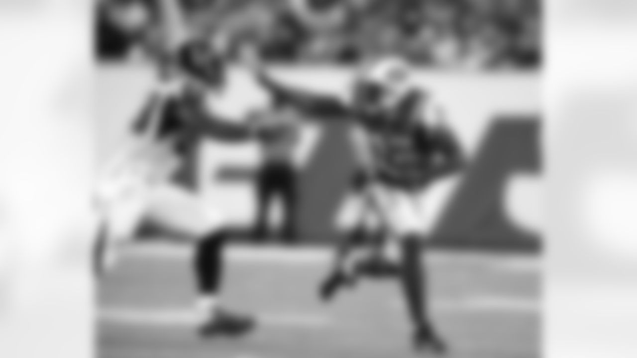 WR Brandon Marshall