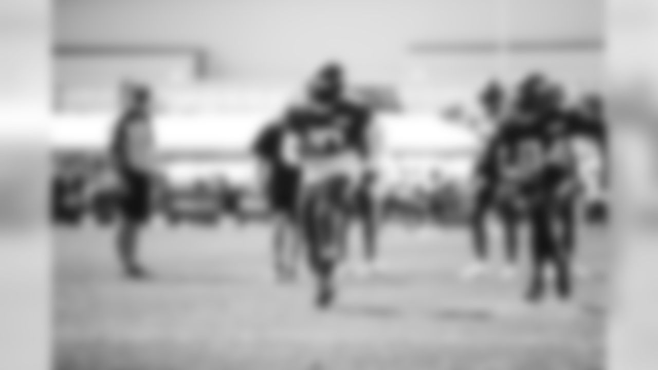 E_SNY_0010