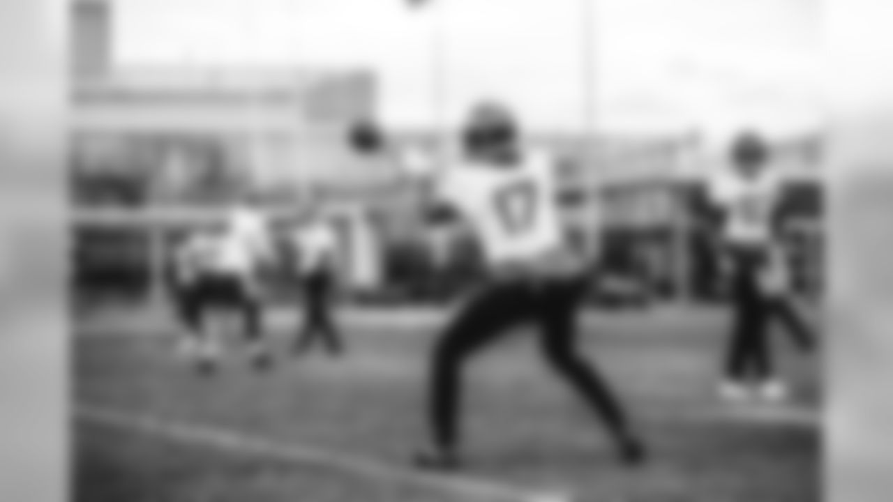 E_SNY_8675
