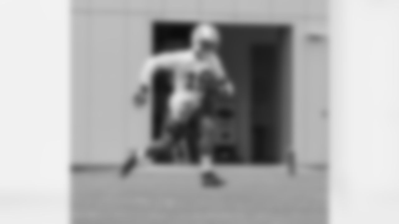 WR Chris Owusu