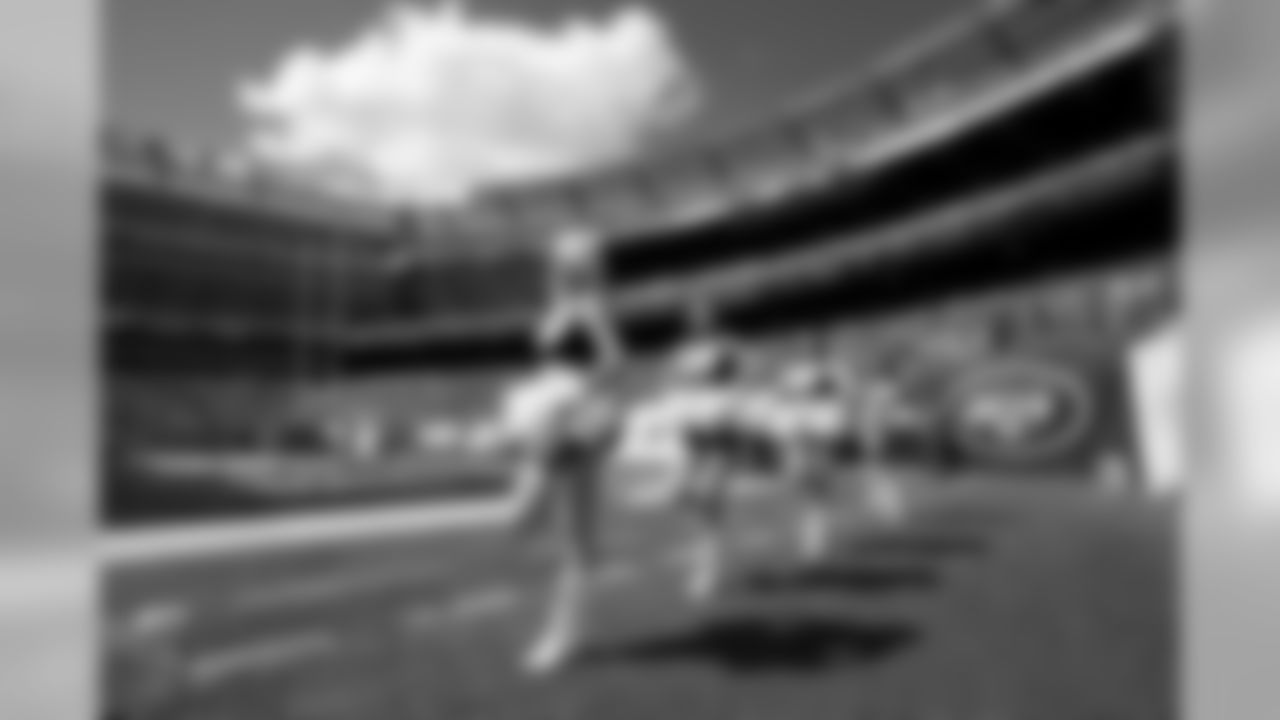 New York Jets Flight Crew: Jets vs Jaguars