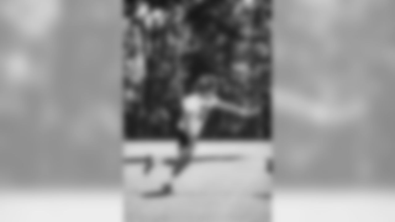E_SZM30033